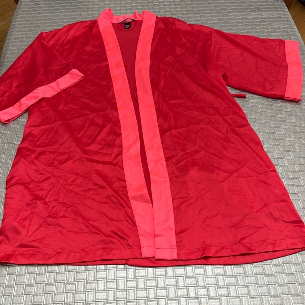 Victoria’s Secret Red Satin Kimono Robe XS/S Pink Trim (No Belt)